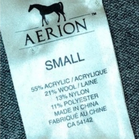 AERION Beautiful Equestrian V Neck Sweater - Picture 3 of 4